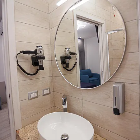 Monia Rooms&hospitality Guest house