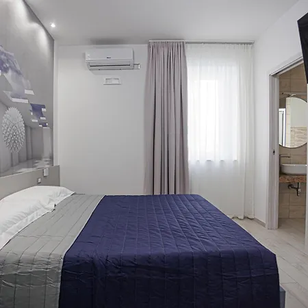 Monia Rooms&hospitality Guest house